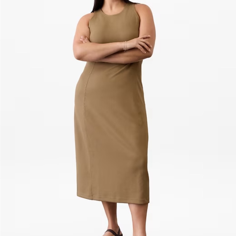 Athleta Women's Tan Maxi Dress new with tag